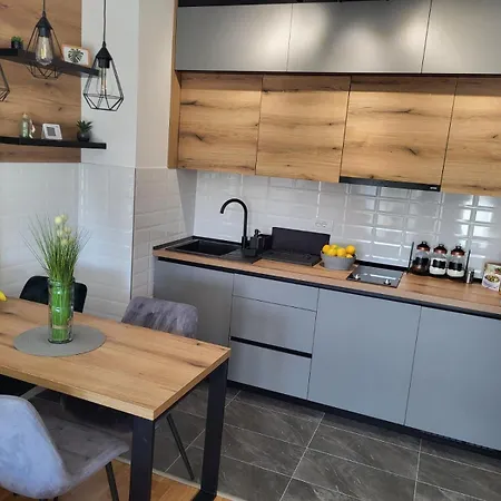 Apartment Adam