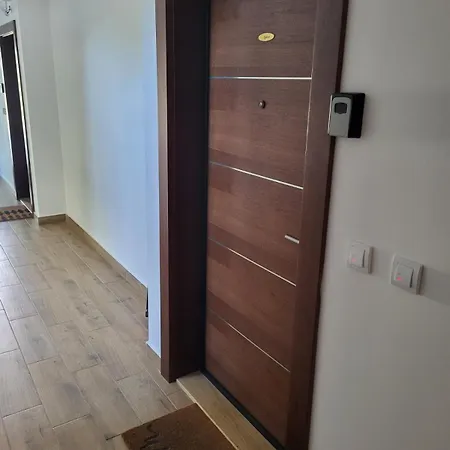 Apartment Adam *