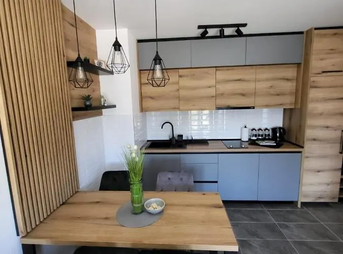 Διαμέρισμα Adam